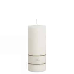 Omslagsbild för “Stearinljus Pure vit 8 x 20 cm”
