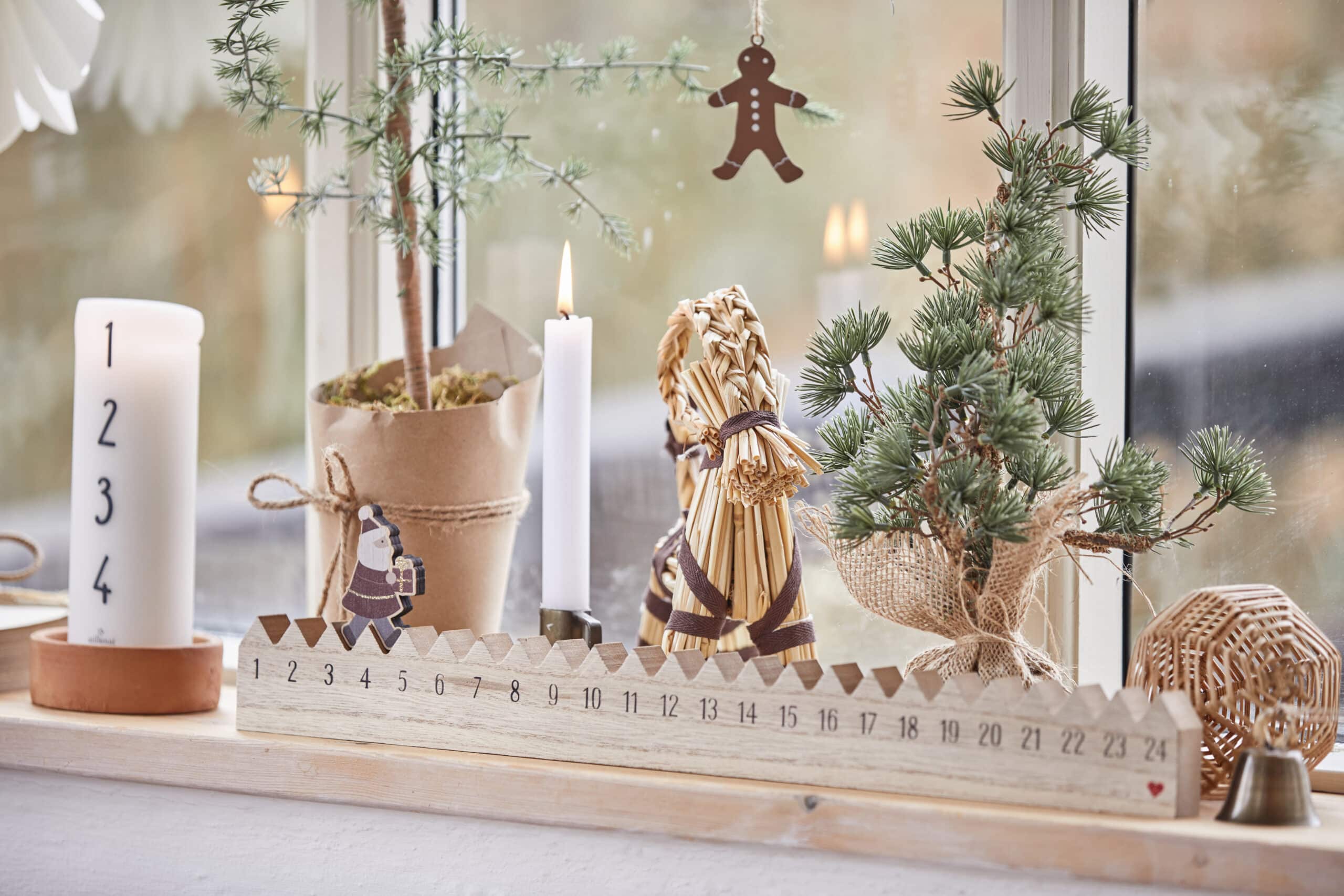 Omslagsbild för “Julkalender i trä - gående tomte”