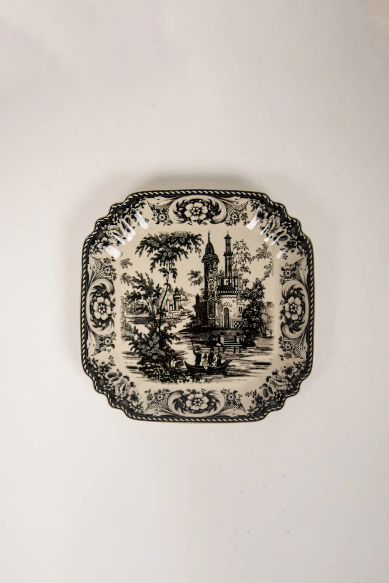 Assiett Estelle svart