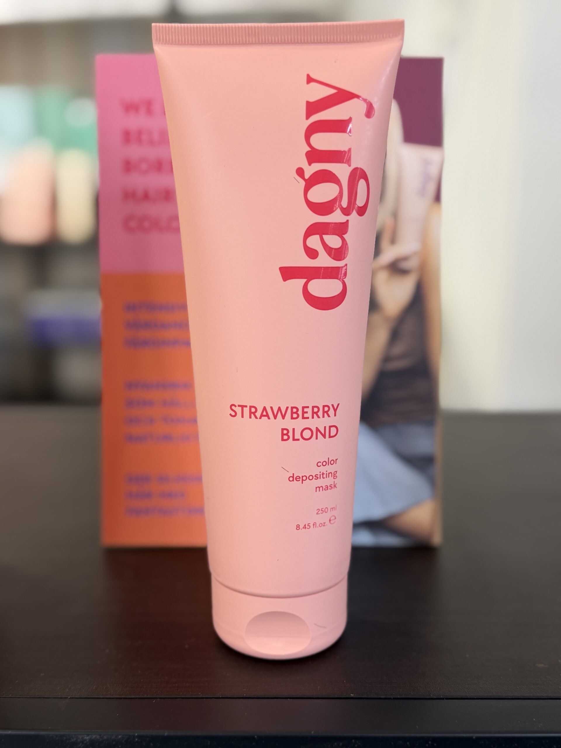 Omslagsbild för “Dagny Color Depositing Mask Strawberry Blonde”