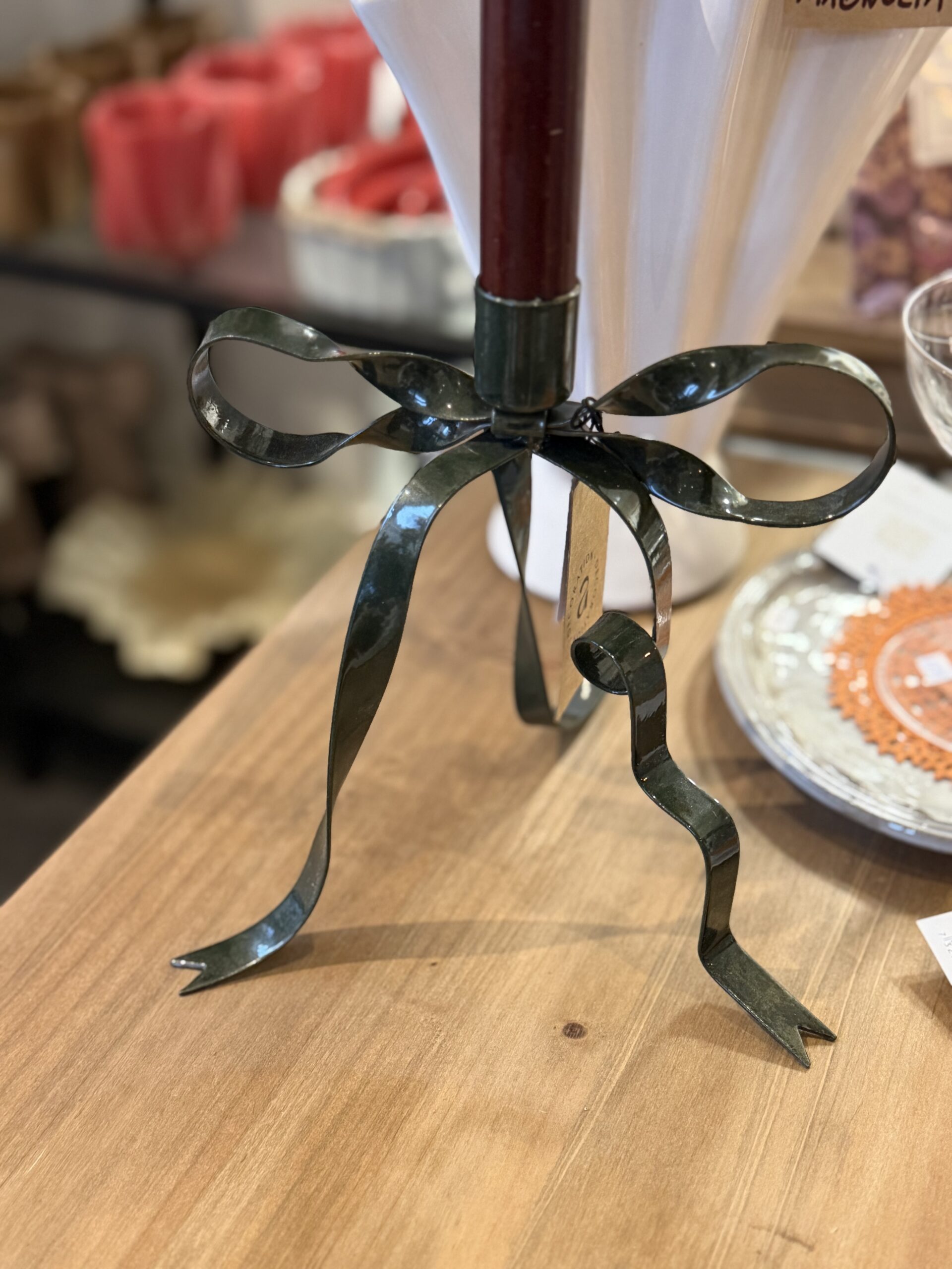 Omslagsbild för “Ljusstake Rosett stående grön”